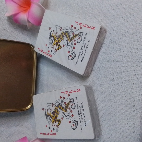 Wizard of Oz collectors Tin and 2 sets of playing cards - Picture 9 of 12